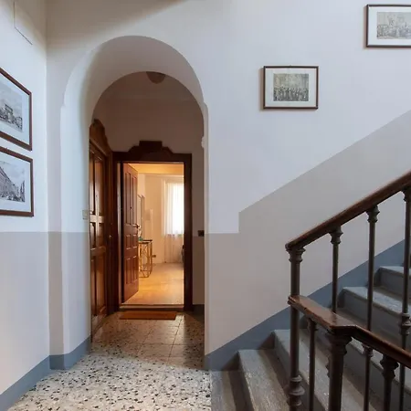 Madeleine - Arco Della Pace מילאנו